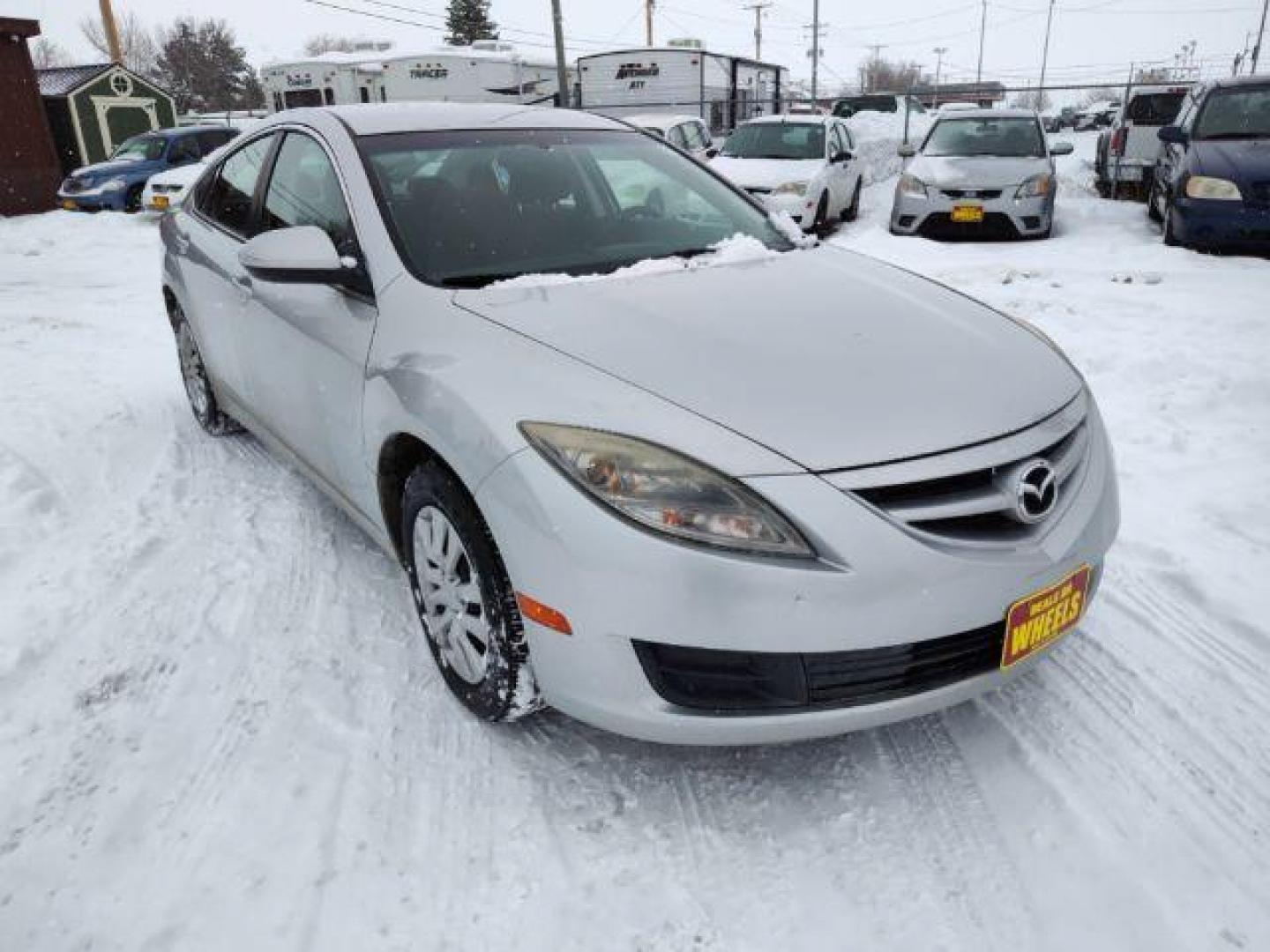 2009 Brilliant Silver Metallic Mazda Mazda6 i SV (1YVHP80A395) with an 2.5L L4 DOHC 16V engine, located at 4801 10th Ave S,, Great Falls, MT, 59405, 0.000000, 0.000000 - Photo#6