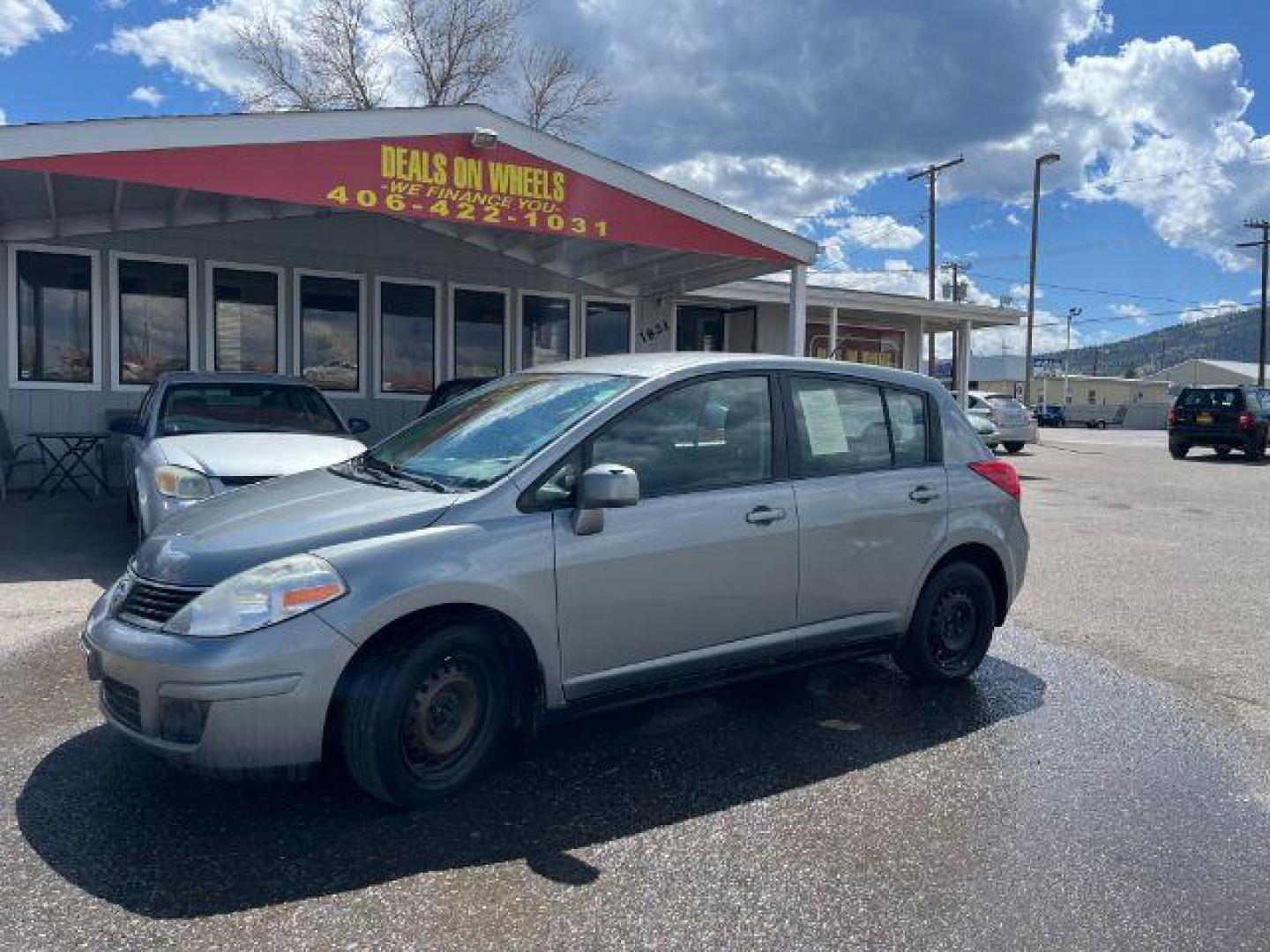 2009 Nissan Versa 1.8 S Hatchback (3N1BC13EX9L) with an 1.8L L4 DOHC 16V engine, located at 1821 N Montana Ave., Helena, MT, 59601, (406) 422-1031, 0.000000, 0.000000 - Photo#0