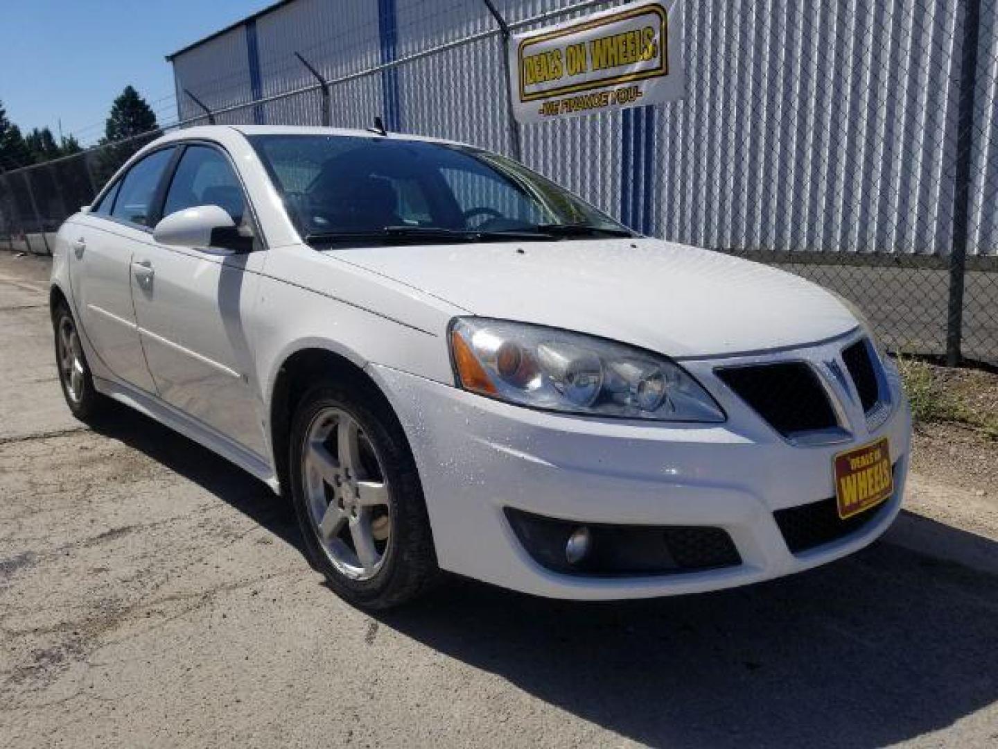 2009 Pontiac G6 Sedan (1G2ZJ57K894) with an 3.5L V6 OHV 12V engine, 4-Speed Automatic transmission, located at 4801 10th Ave S,, Great Falls, MT, 59405, 0.000000, 0.000000 - Photo#6