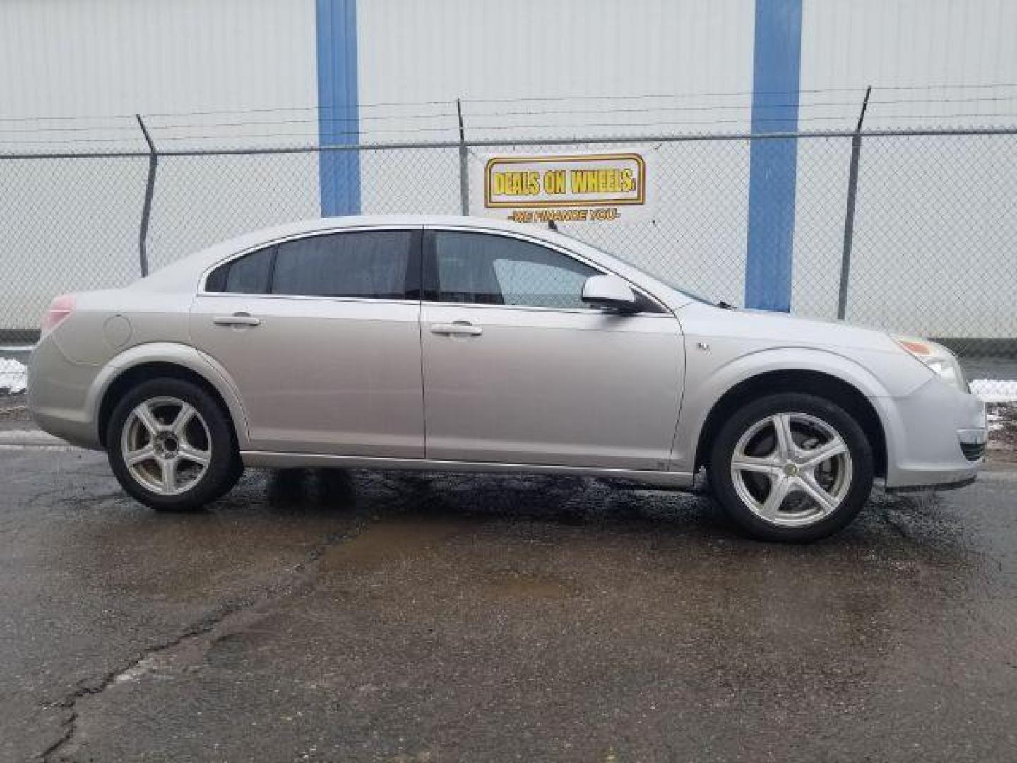 2009 Saturn Aura XE (1G8ZS57B59F) with an 2.4L L4 DOHC 16V engine, 4-Speed Automatic transmission, located at 4801 10th Ave S,, Great Falls, MT, 59405, 0.000000, 0.000000 - Photo#3