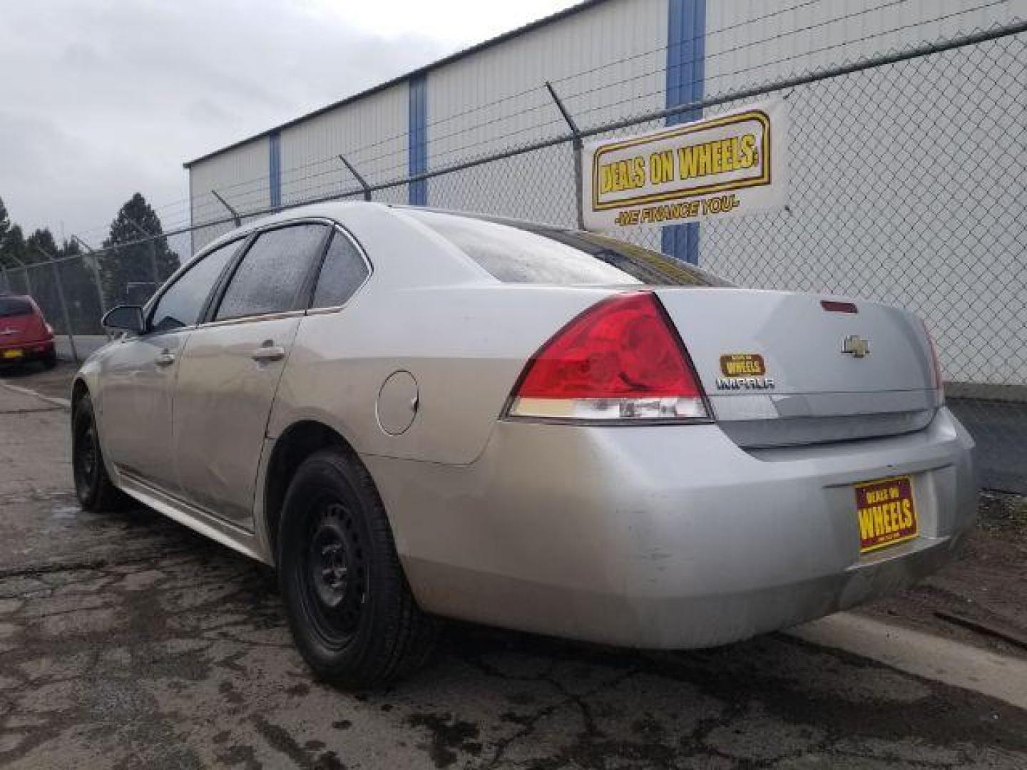 2010 Silver Ice Metallic Chevrolet Impala LS (2G1WA5EN0A1) with an 3.5L V6 OHV 16V engine, 4-Speed Automatic transmission, located at 1800 West Broadway, Missoula, 59808, (406) 543-1986, 46.881348, -114.023628 - Photo#5