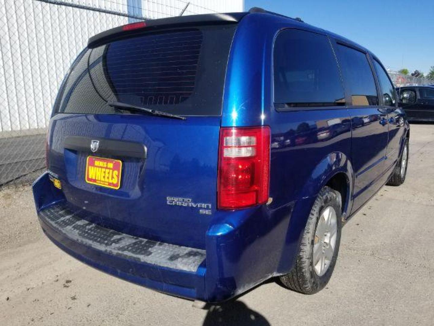 2010 Dodge Grand Caravan SE (2D4RN4DE4AR) with an 3.3L V6 OHV 12V engine, 4-Speed Automatic transmission, located at 1800 West Broadway, Missoula, 59808, (406) 543-1986, 46.881348, -114.023628 - Photo#4