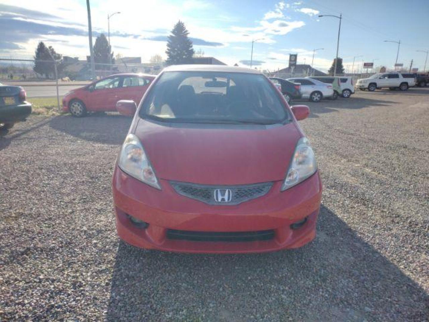 2010 Honda Fit Sport 5-Speed MT (JHMGE8G42AC) with an 1.5L L4 SOHC 16V engine, 5-Speed Manual transmission, located at 4801 10th Ave S,, Great Falls, MT, 59405, 0.000000, 0.000000 - Photo#6