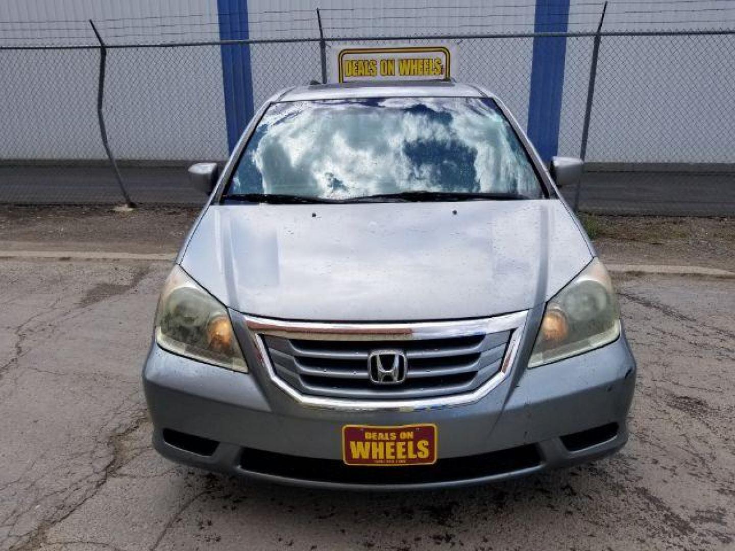 2010 Honda Odyssey EX-L w/ DVD and Navigation (5FNRL3H78AB) with an 3.5L V6 SOHC 24V engine, 5-Speed Automatic transmission, located at 1821 N Montana Ave., Helena, MT, 59601, (406) 422-1031, 0.000000, 0.000000 - Photo#1