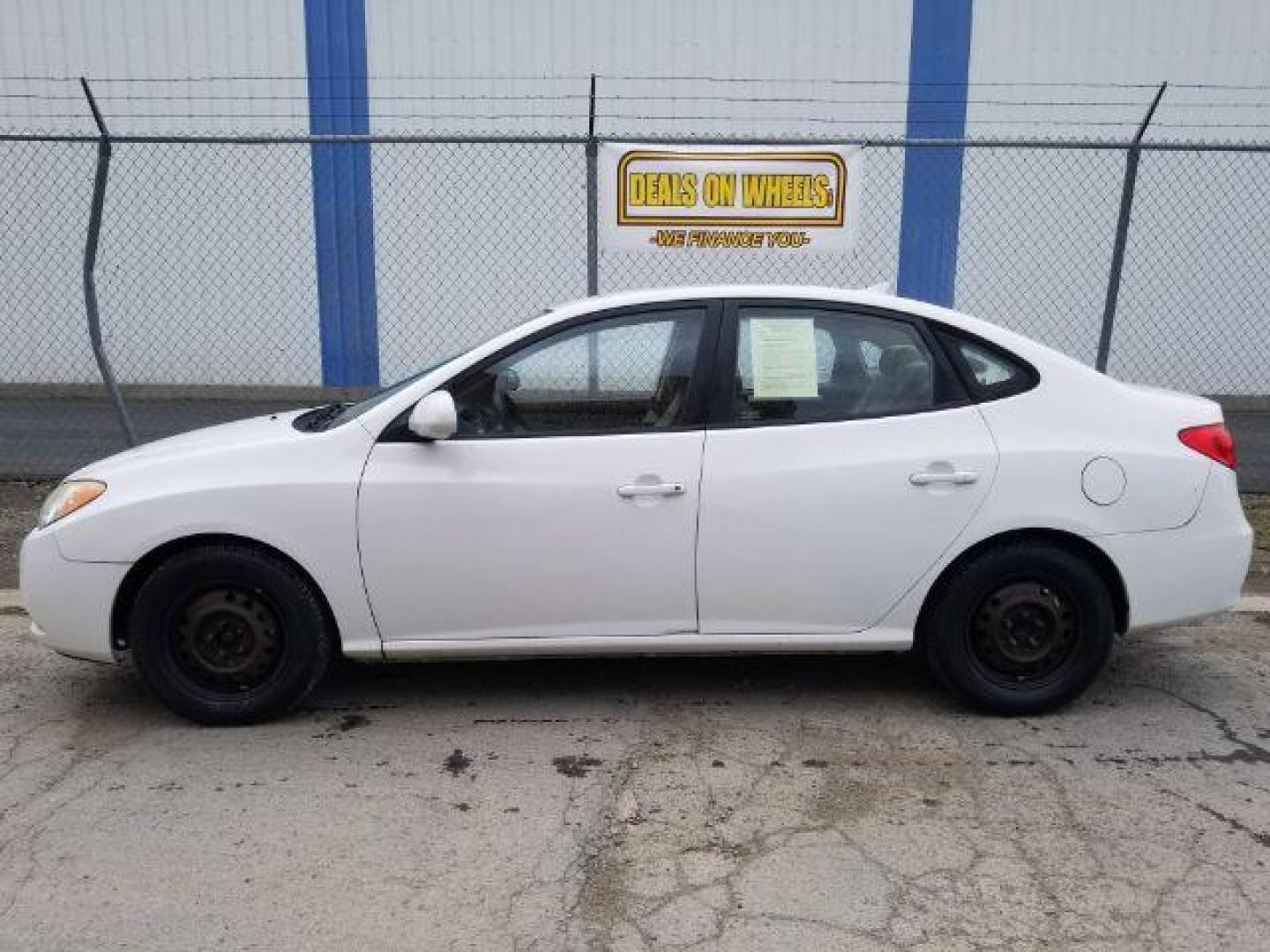 2010 Hyundai Elantra SE (KMHDU4AD0AU) with an 2.0L L4 DOHC 16V engine, located at 1821 N Montana Ave., Helena, MT, 59601, (406) 422-1031, 0.000000, 0.000000 - Photo#2