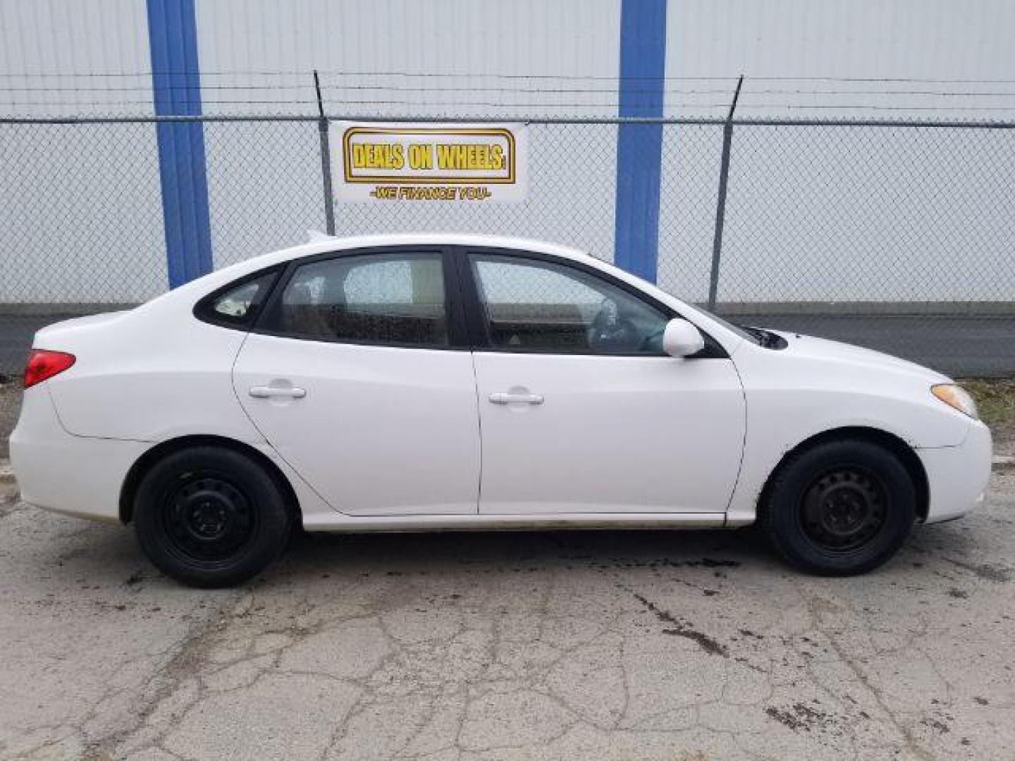 2010 Hyundai Elantra SE (KMHDU4AD0AU) with an 2.0L L4 DOHC 16V engine, located at 1821 N Montana Ave., Helena, MT, 59601, (406) 422-1031, 0.000000, 0.000000 - Photo#5