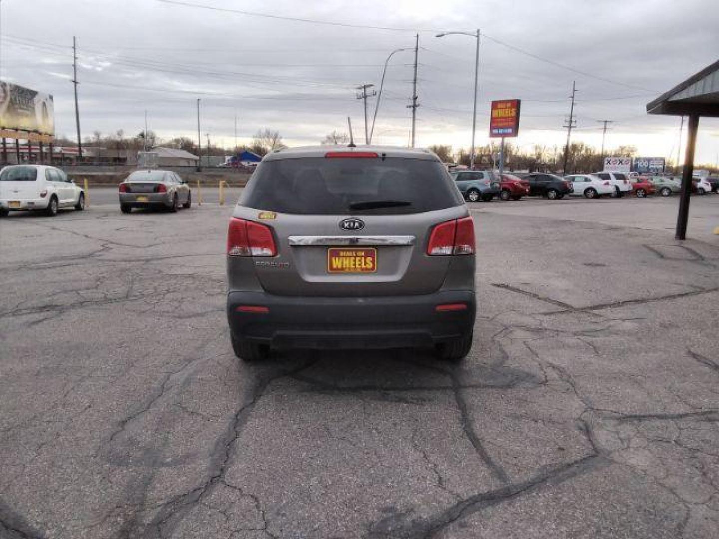 2010 Hyundai Sonata GLS (5NPET4AC7AH) with an 2.4L L4 DOHC 16V engine, located at 4047 Montana Ave., Billings, MT, 59101, 45.770847, -108.529800 - Photo#5