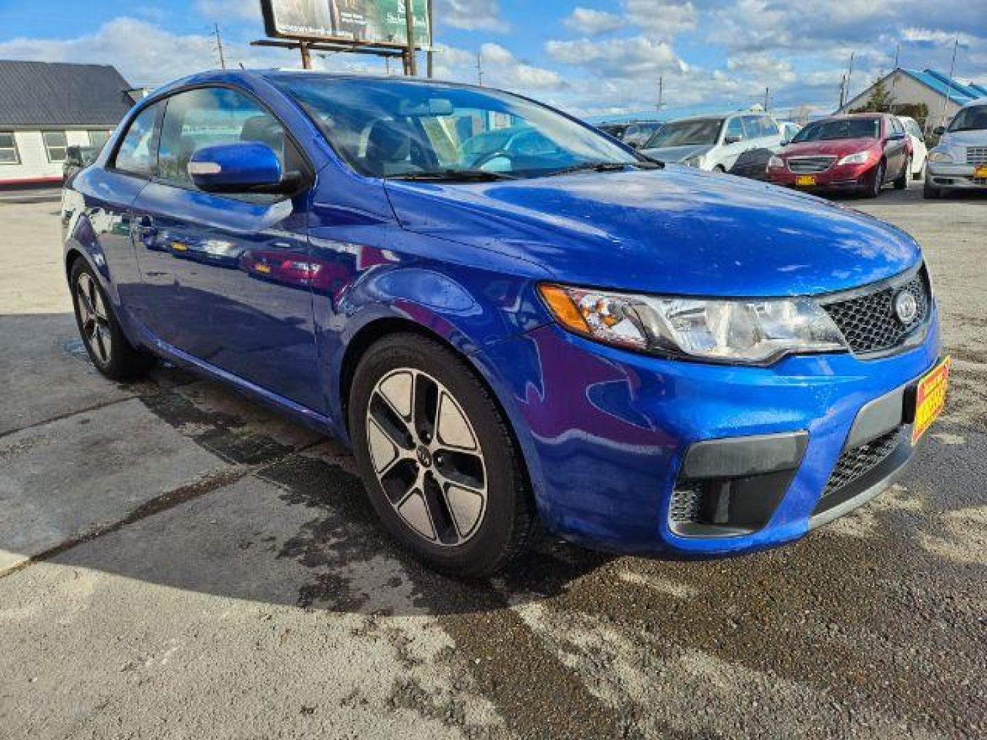 2010 Kia Forte Koup EX (KNAFU6A29A5) with an 2.0L L4 DOHC 16V engine, located at 601 E. Idaho St., Kalispell, MT, 59901, 0.000000, 0.000000 - Photo#5