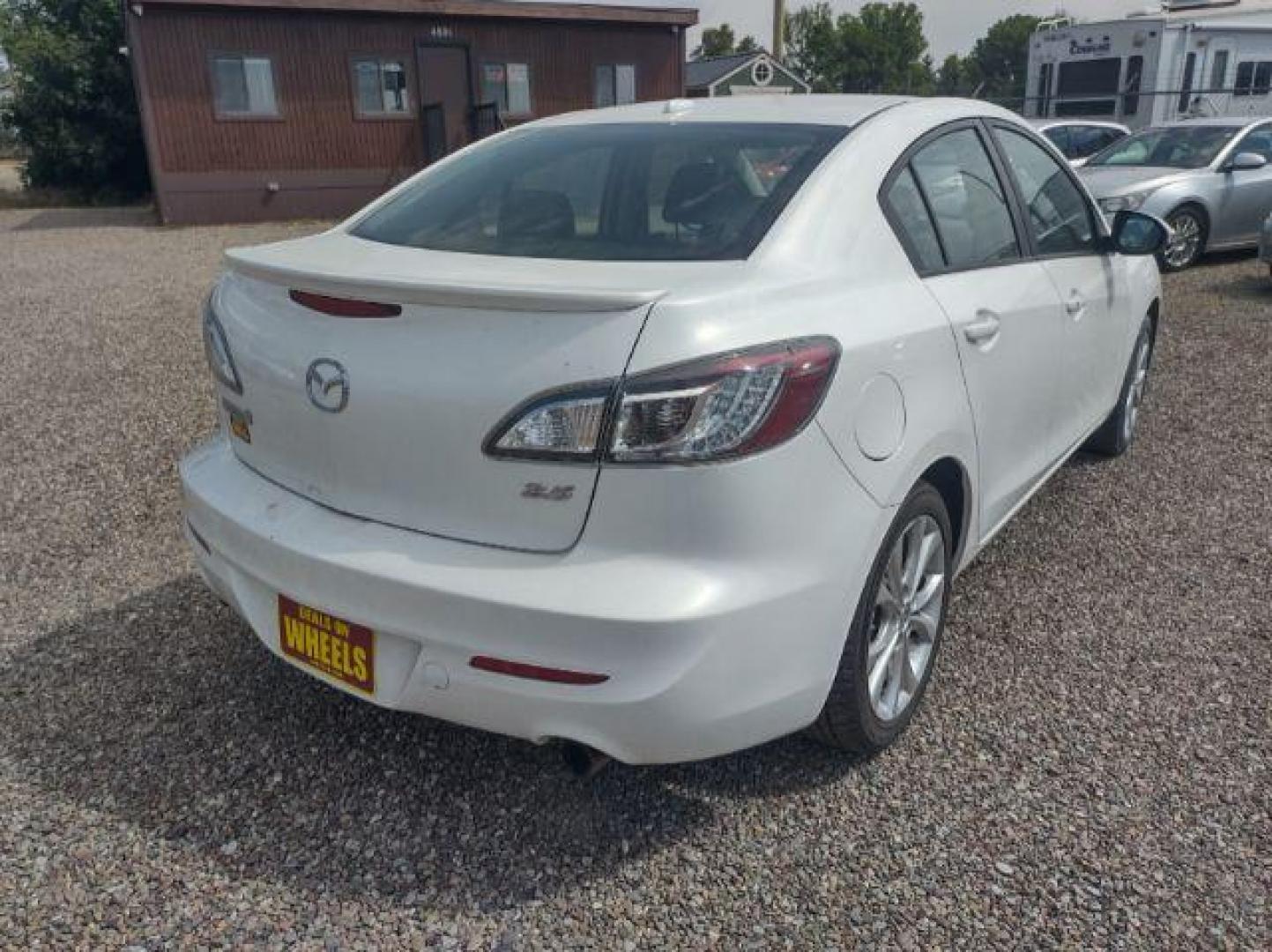 2010 Mazda MAZDA3 s Grand Touring 4-Door (JM1BL1S55A1) with an 2.5L L4 DOHC 16V engine, located at 4801 10th Ave S,, Great Falls, MT, 59405, 0.000000, 0.000000 - Photo#4