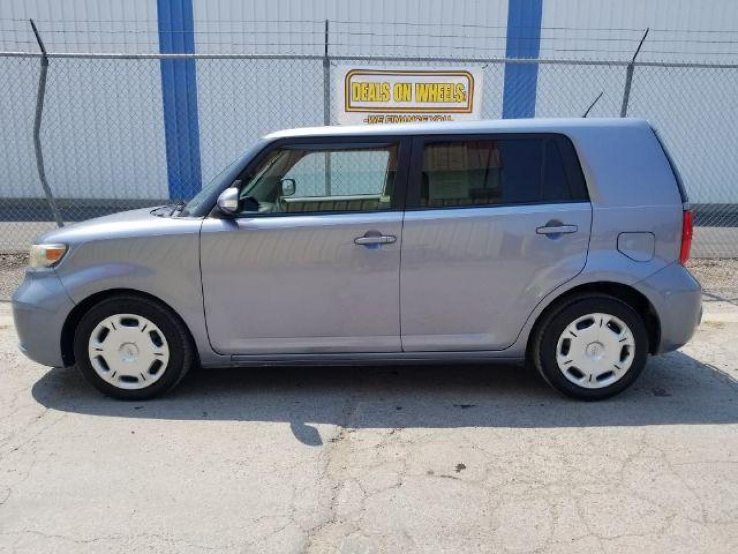 2010 Scion xB 5-Door Wagon 5-Spd MT (JTLZE4FE5A1) with an 2.4L L4 DOHC 16V engine, 5-Speed Manual transmission, located at 1821 N Montana Ave., Helena, MT, 59601, (406) 422-1031, 0.000000, 0.000000 - Photo#2