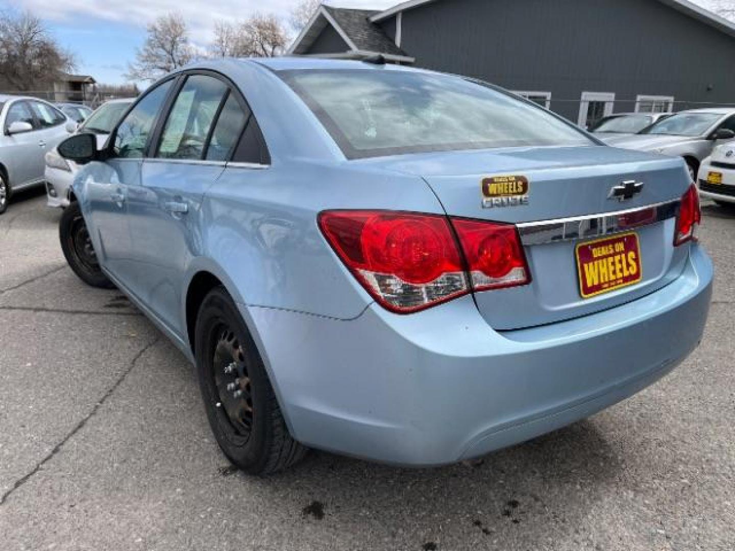 2011 Chevrolet Cruze 2LS (1G1PC5SH4B7) with an 1.8L L4 DOHC 16V FFV engine, 6-Speed Automatic transmission, located at 1821 N Montana Ave., Helena, MT, 59601, (406) 422-1031, 0.000000, 0.000000 - Photo#1