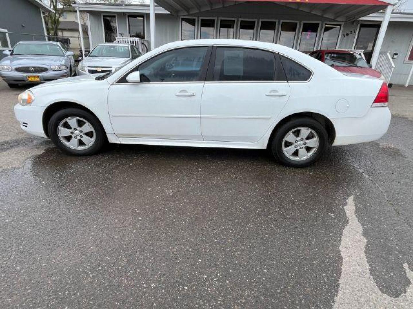 2011 Summit White Chevrolet Impala LS (2G1WF5EK9B1) with an 3.5L V6 OHV 16V FFV engine, 4-Speed Automatic transmission, located at 1821 N Montana Ave., Helena, MT, 59601, (406) 422-1031, 0.000000, 0.000000 - Photo#6