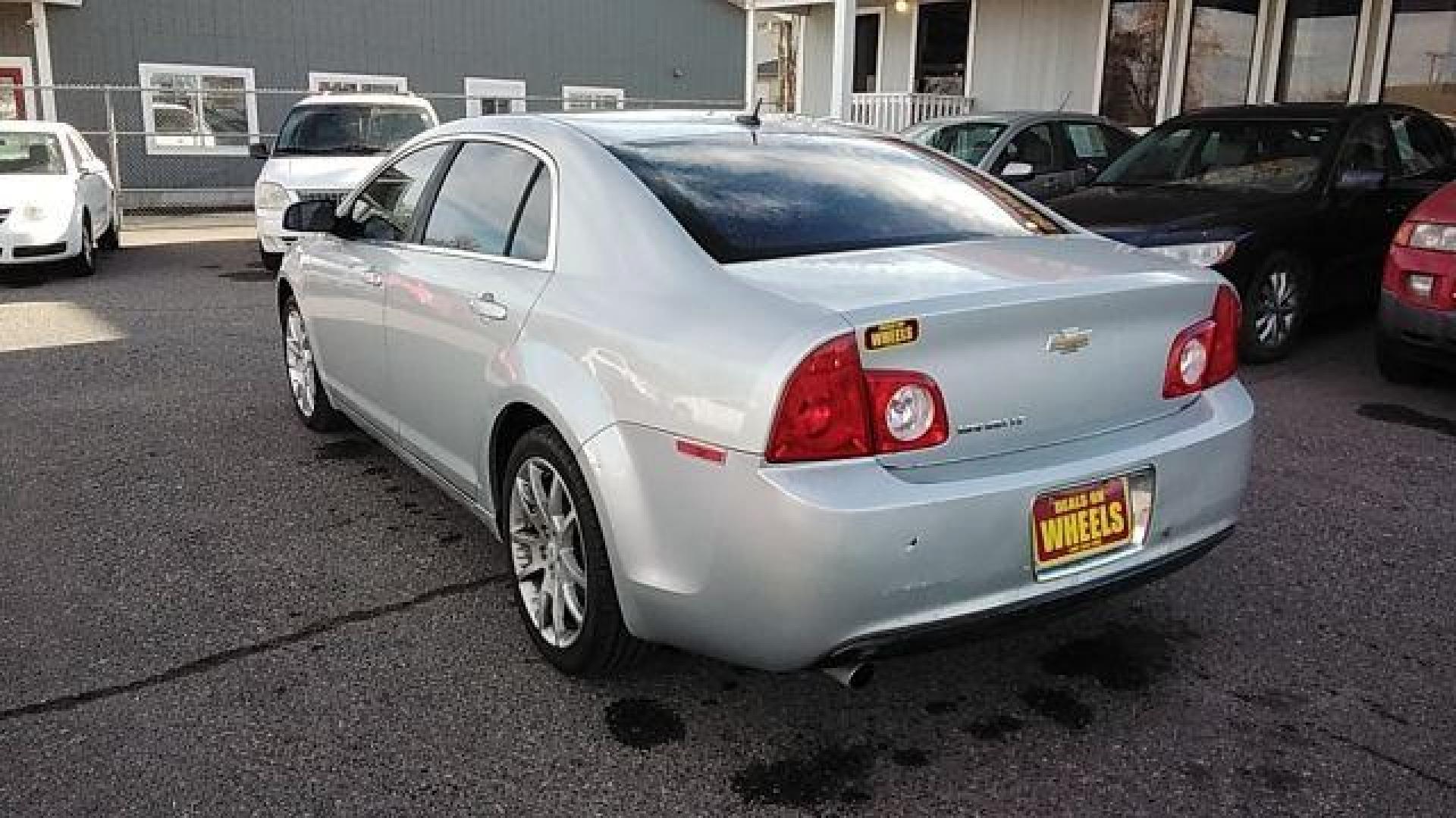 2011 Chevrolet Malibu 2LT (1G1ZD5E11BF) with an 2.4L L4 DOHC 16V engine, 6-Speed Automatic transmission, located at 1821 N Montana Ave., Helena, MT, 59601, (406) 422-1031, 0.000000, 0.000000 - Photo#4