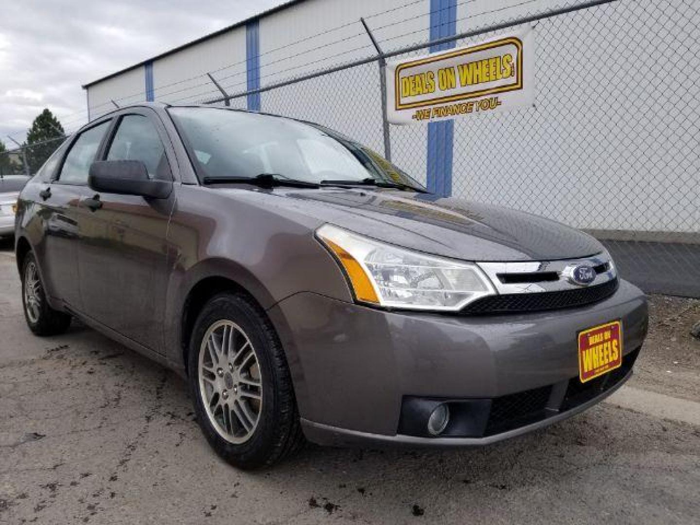 2011 Ford Focus SE Sedan (1FAHP3FN7BW) with an 2.0L L4 DOHC 16V engine, located at 1800 West Broadway, Missoula, 59808, (406) 543-1986, 46.881348, -114.023628 - Photo#6