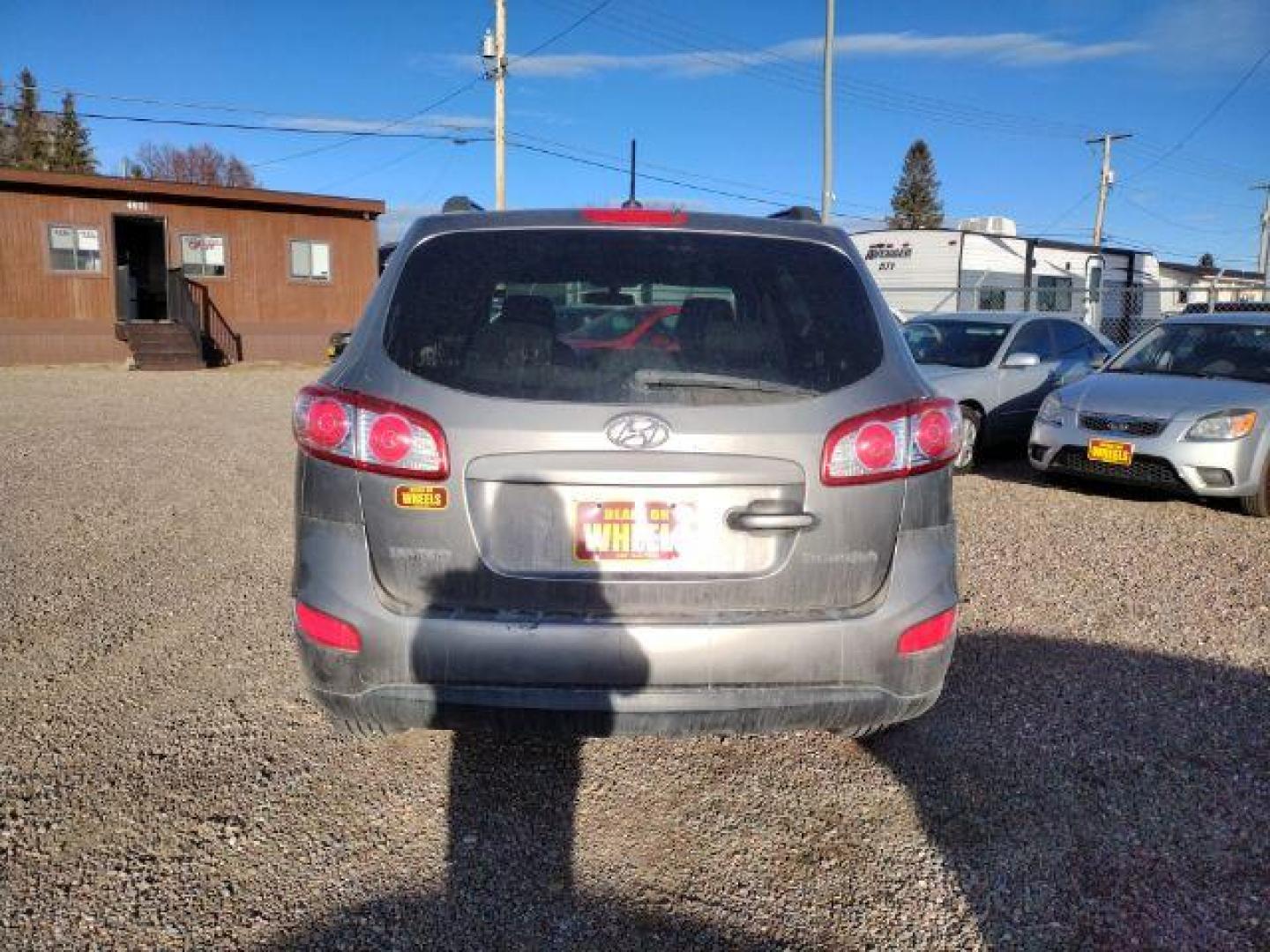 2011 Hyundai Santa Fe GLS 3.5 FWD (5XYZG4AG0BG) with an 3.5L V6 DOHC 24V engine, 6-Speed Automatic transmission, located at 4801 10th Ave S,, Great Falls, MT, 59405, 0.000000, 0.000000 - Photo#3