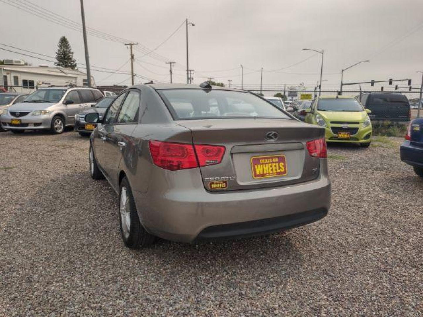 2011 Kia Forte EX (KNAFU4A21B5) with an 2.0L L4 DOHC 16V engine, located at 4801 10th Ave S,, Great Falls, MT, 59405, 0.000000, 0.000000 - Photo#2