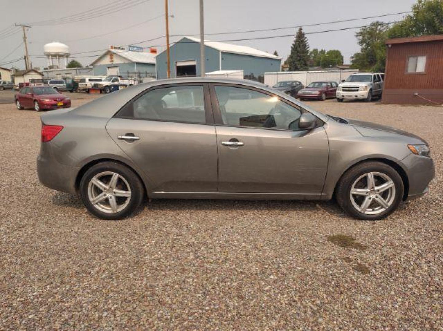 2011 Kia Forte EX (KNAFU4A21B5) with an 2.0L L4 DOHC 16V engine, located at 4801 10th Ave S,, Great Falls, MT, 59405, 0.000000, 0.000000 - Photo#5