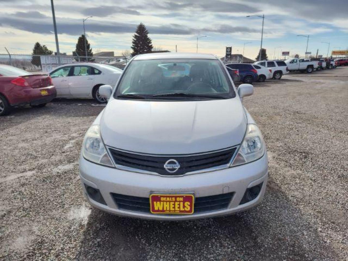 2011 Nissan Versa 1.8 SL Hatchback (3N1BC1CP9BL) with an 1.8L L4 DOHC 16V engine, 6 Speed Manual Trans transmission, located at 4801 10th Ave S,, Great Falls, MT, 59405, 0.000000, 0.000000 - Photo#7