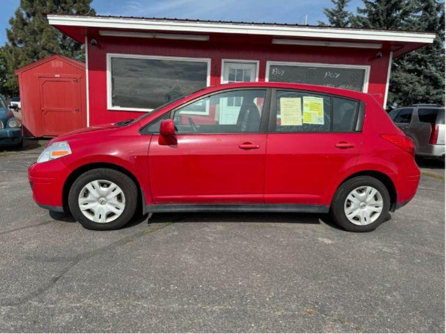 2011 Nissan Versa 1.8 SL Hatchback (3N1BC1CP0BL) with an 1.8L L4 DOHC 16V engine, Continuously Variable Transmission transmission, located at 601 E. Idaho St., Kalispell, MT, 59901, 0.000000, 0.000000 - Photo#1