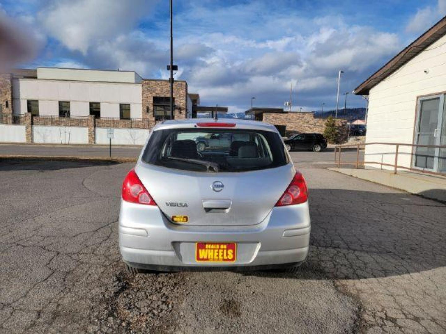 2011 Nissan Versa 1.8 SL Hatchback (3N1BC1CP7BL) with an 1.8L L4 DOHC 16V engine, Continuously Variable Transmission transmission, located at 1800 West Broadway, Missoula, 59808, (406) 543-1986, 46.881348, -114.023628 - Photo#3