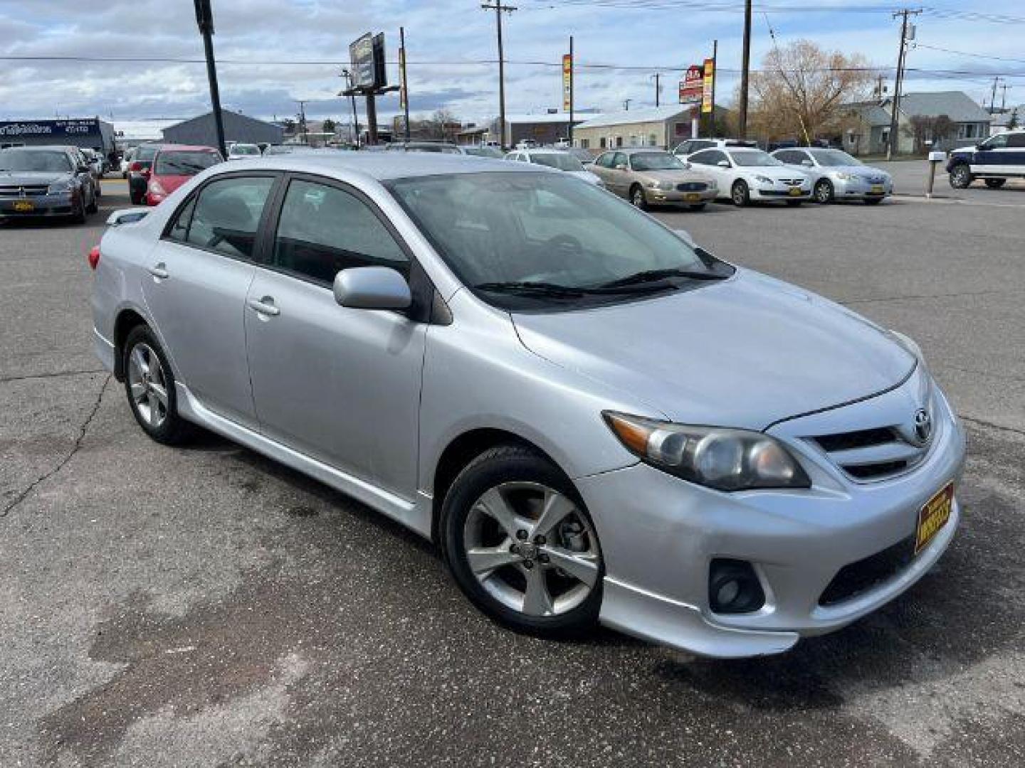 2011 Classic Silver Metallic Toyota Corolla S 4-Speed AT (2T1BU4EE1BC) with an 1.8L L4 DOHC 16V engine, 4-Speed Automatic transmission, located at 1821 N Montana Ave., Helena, MT, 59601, (406) 422-1031, 0.000000, 0.000000 - Photo#2