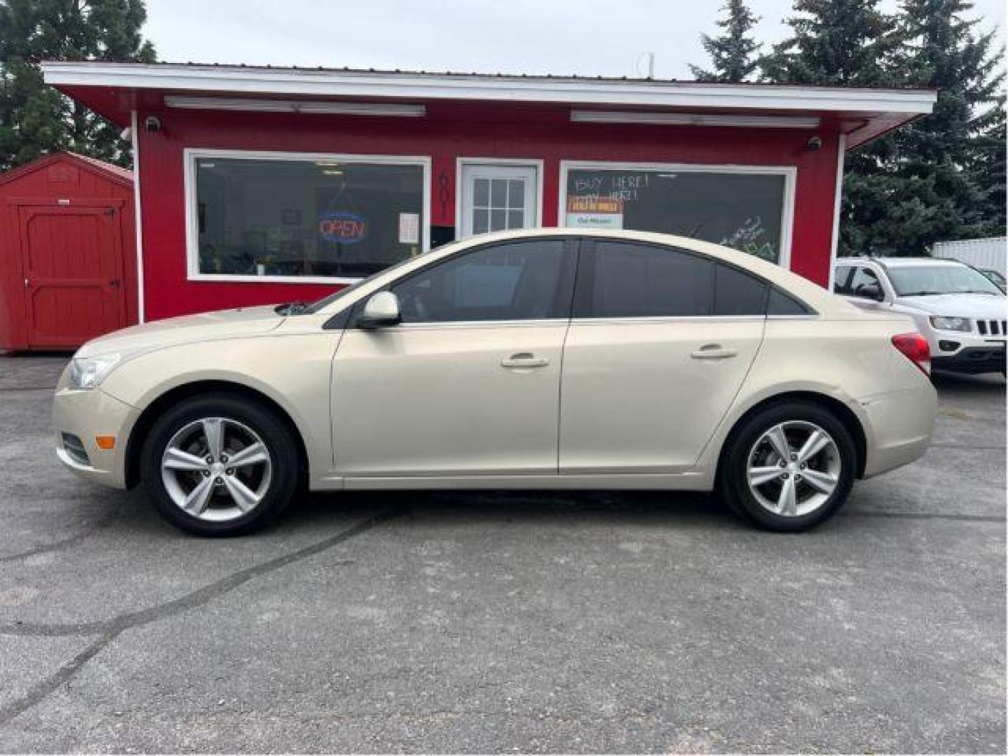 2012 Chevrolet Cruze 2LT (1G1PG5SC5C7) with an 1.4L L4 DOHC 16V TURBO engine, 6-Speed Automatic transmission, located at 601 E. Idaho St., Kalispell, MT, 59901, 0.000000, 0.000000 - Photo#1