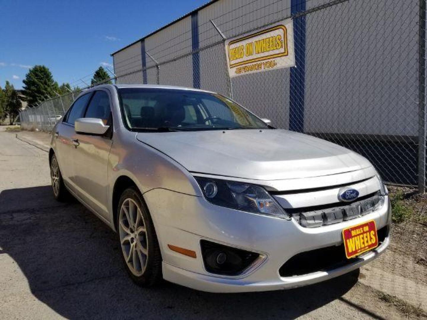 2012 Ford Fusion SEL (3FAHP0JA0CR) with an 2.5L L4 DOHC 16V engine, located at 1821 N Montana Ave., Helena, MT, 59601, (406) 422-1031, 0.000000, 0.000000 - Photo#6