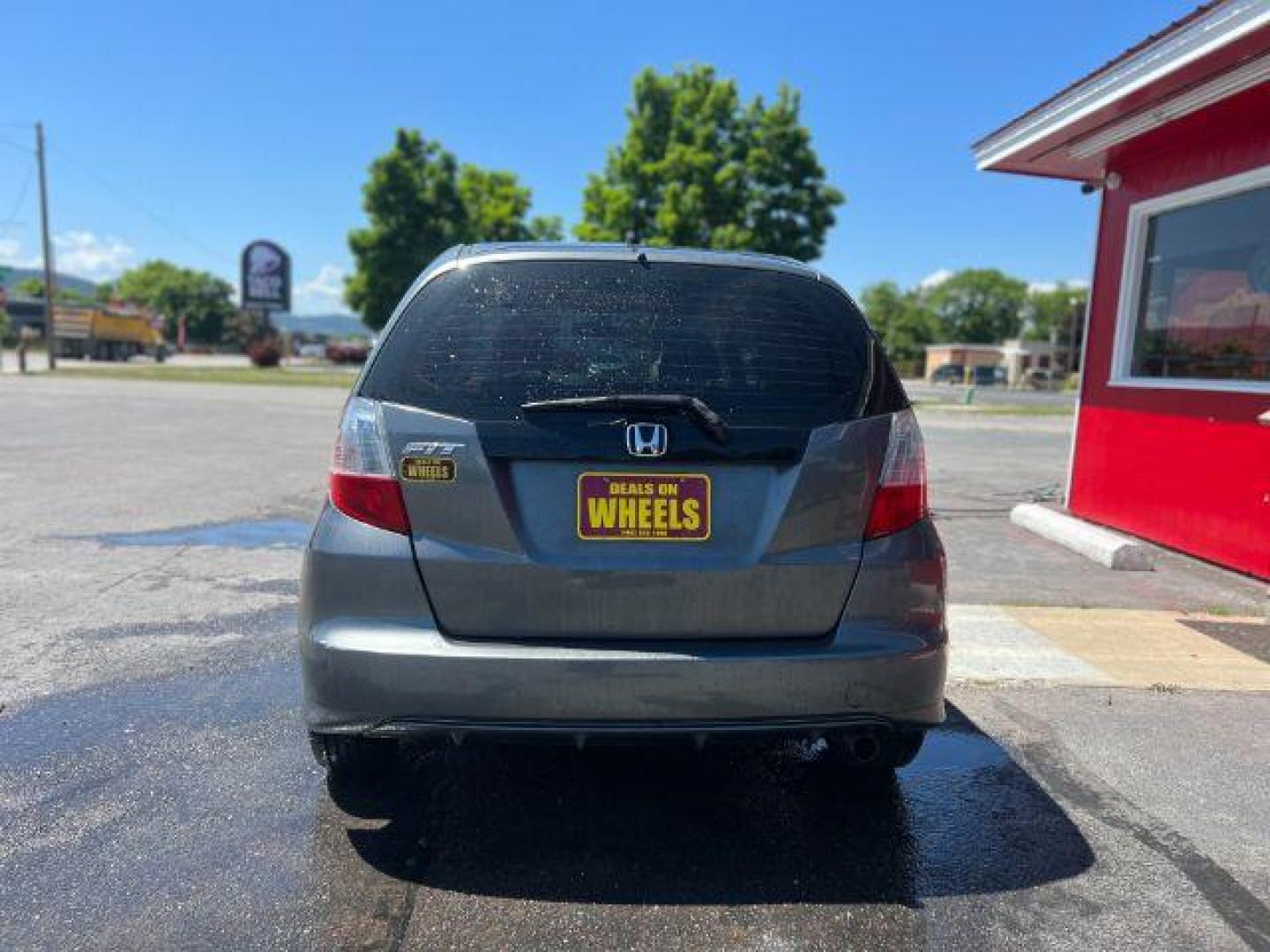 2012 Honda Fit 5-Speed MT (JHMGE8G34CC) with an 1.5L L4 SOHC 16V engine, 5-Speed Manual transmission, located at 601 E. Idaho St., Kalispell, MT, 59901, 0.000000, 0.000000 - Photo#3