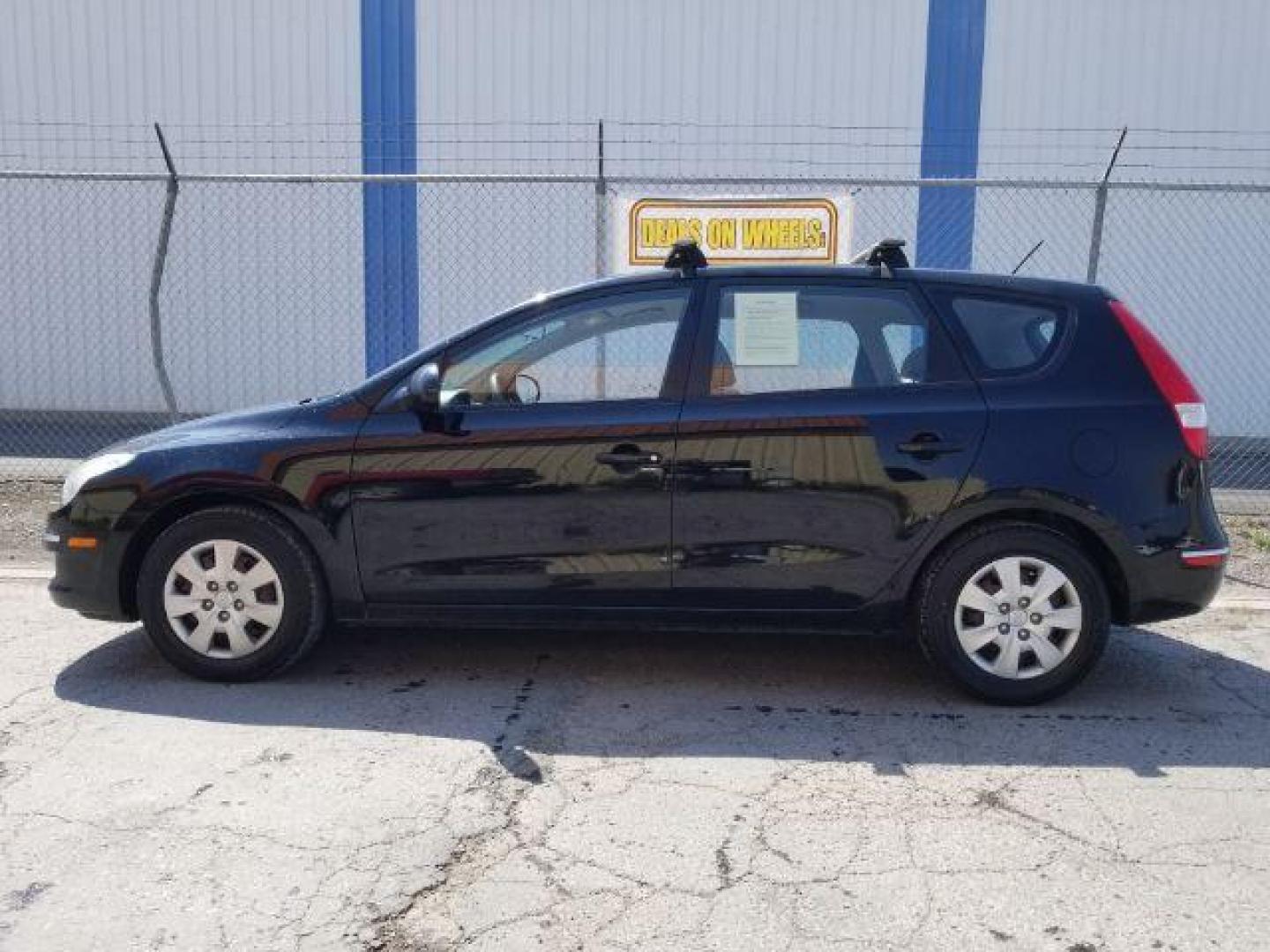 2012 Hyundai Elantra Touring SE Manual (KMHDB8AE5CU) with an 2.0L L4 DOHC 16V engine, 5-Speed Manual transmission, located at 1800 West Broadway, Missoula, 59808, (406) 543-1986, 46.881348, -114.023628 - Photo#2