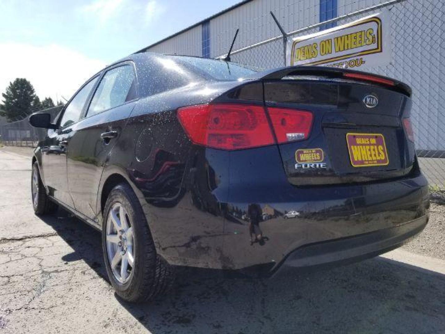 2012 Kia Forte EX (KNAFU4A26C5) with an 2.0L L4 DOHC 16V engine, located at 1800 West Broadway, Missoula, 59808, (406) 543-1986, 46.881348, -114.023628 - Photo#3