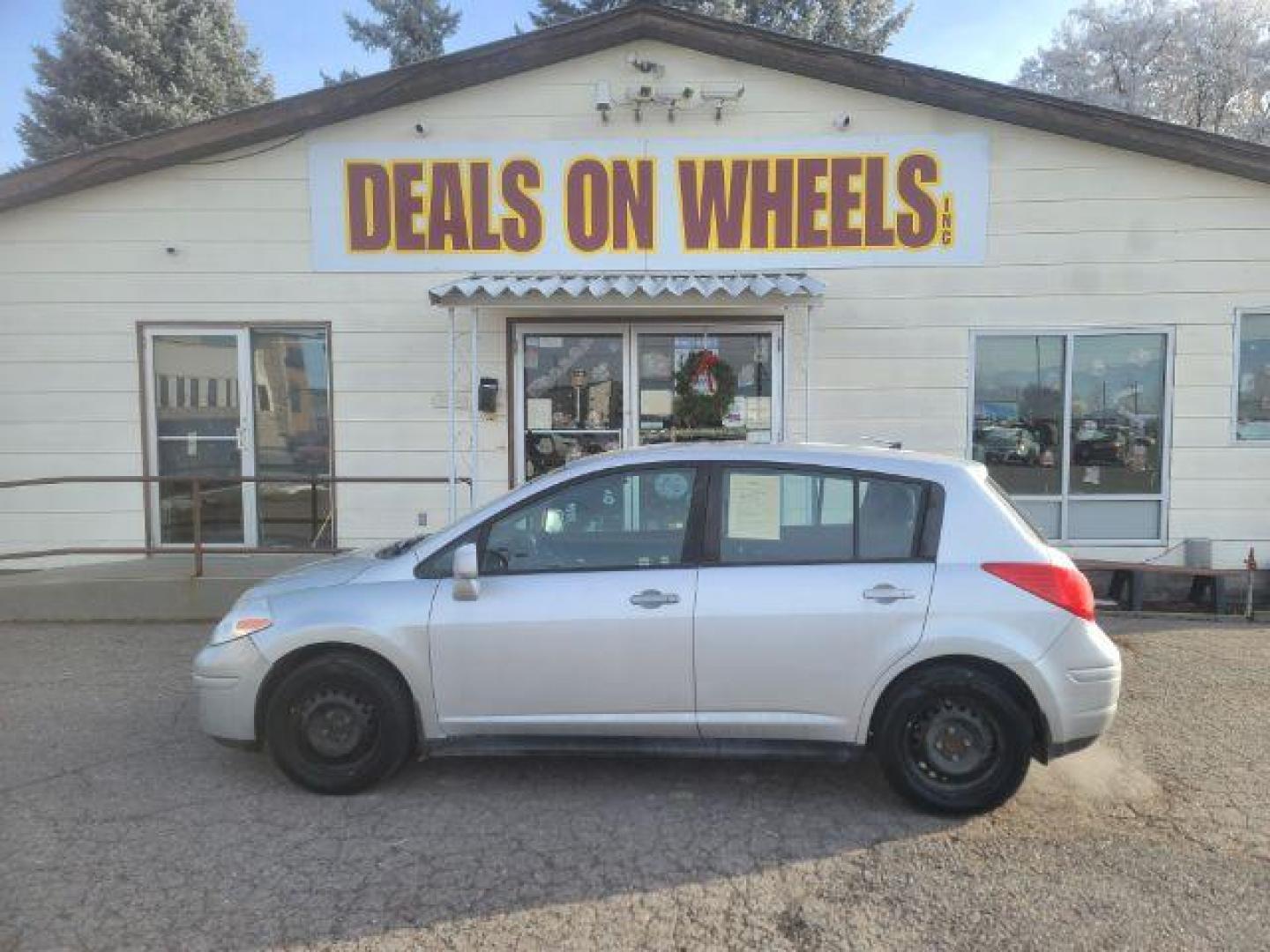 2012 Nissan Versa 1.8 SL Hatchback (3N1BC1CP8CL) with an 1.8L L4 DOHC 16V engine, Continuously Variable Transmission transmission, located at 1800 West Broadway, Missoula, 59808, (406) 543-1986, 46.881348, -114.023628 - Photo#5