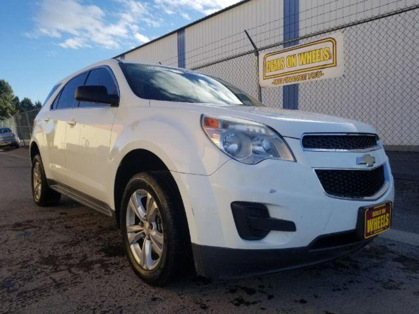 2013 Chevrolet Equinox LS AWD (2GNFLCEK2D6) with an 2.4L L4 DOHC 16V engine, 6-Speed Automatic transmission, located at 601 E. Idaho St., Kalispell, MT, 59901, 0.000000, 0.000000 - Photo#2