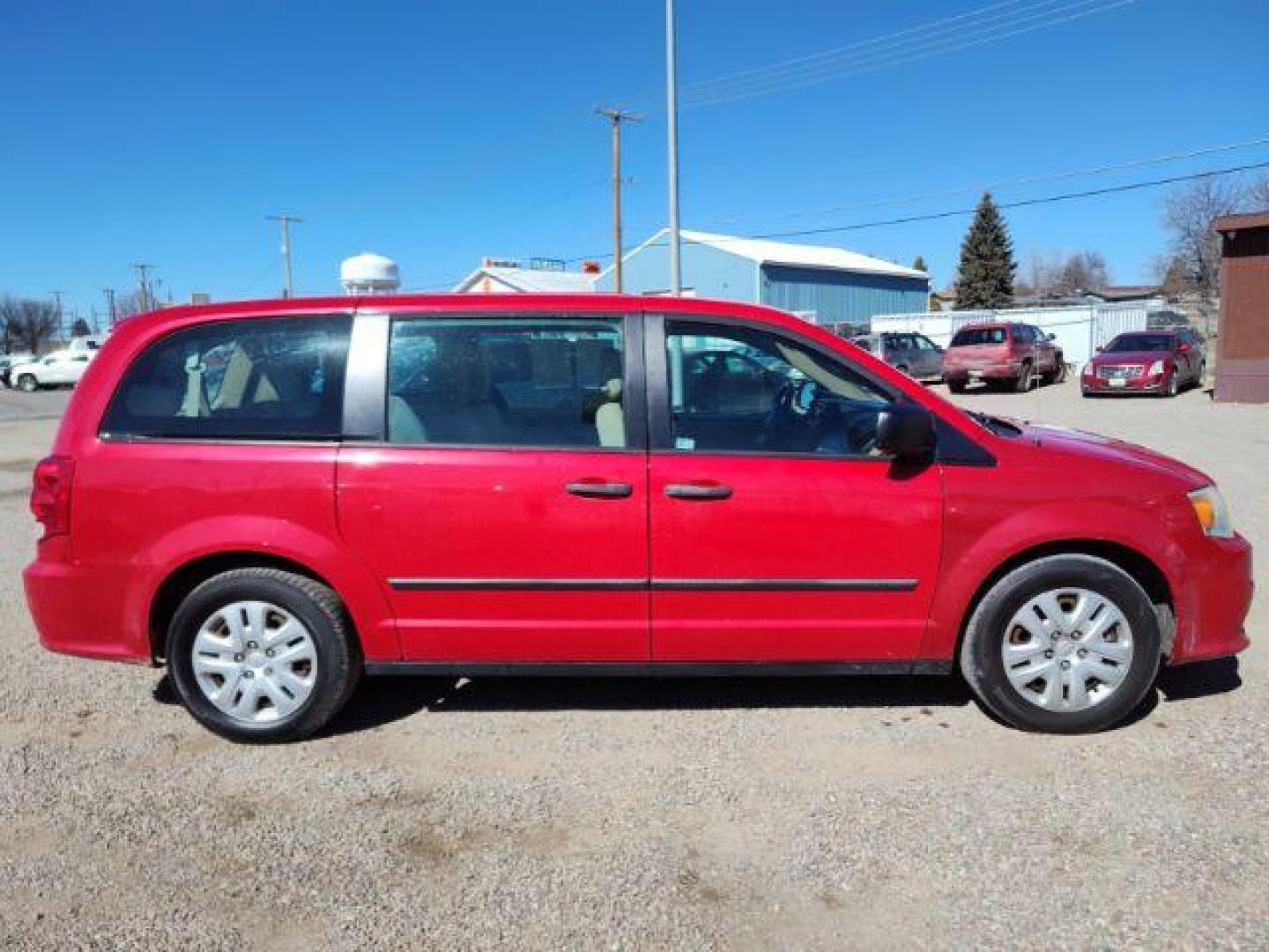 2014 Dodge Grand Caravan SE (2C4RDGBG2ER) with an 3.6L V6 DOHC 24V engine, 6-Speed Automatic transmission, located at 4801 10th Ave S,, Great Falls, MT, 59405, 0.000000, 0.000000 - Photo#5