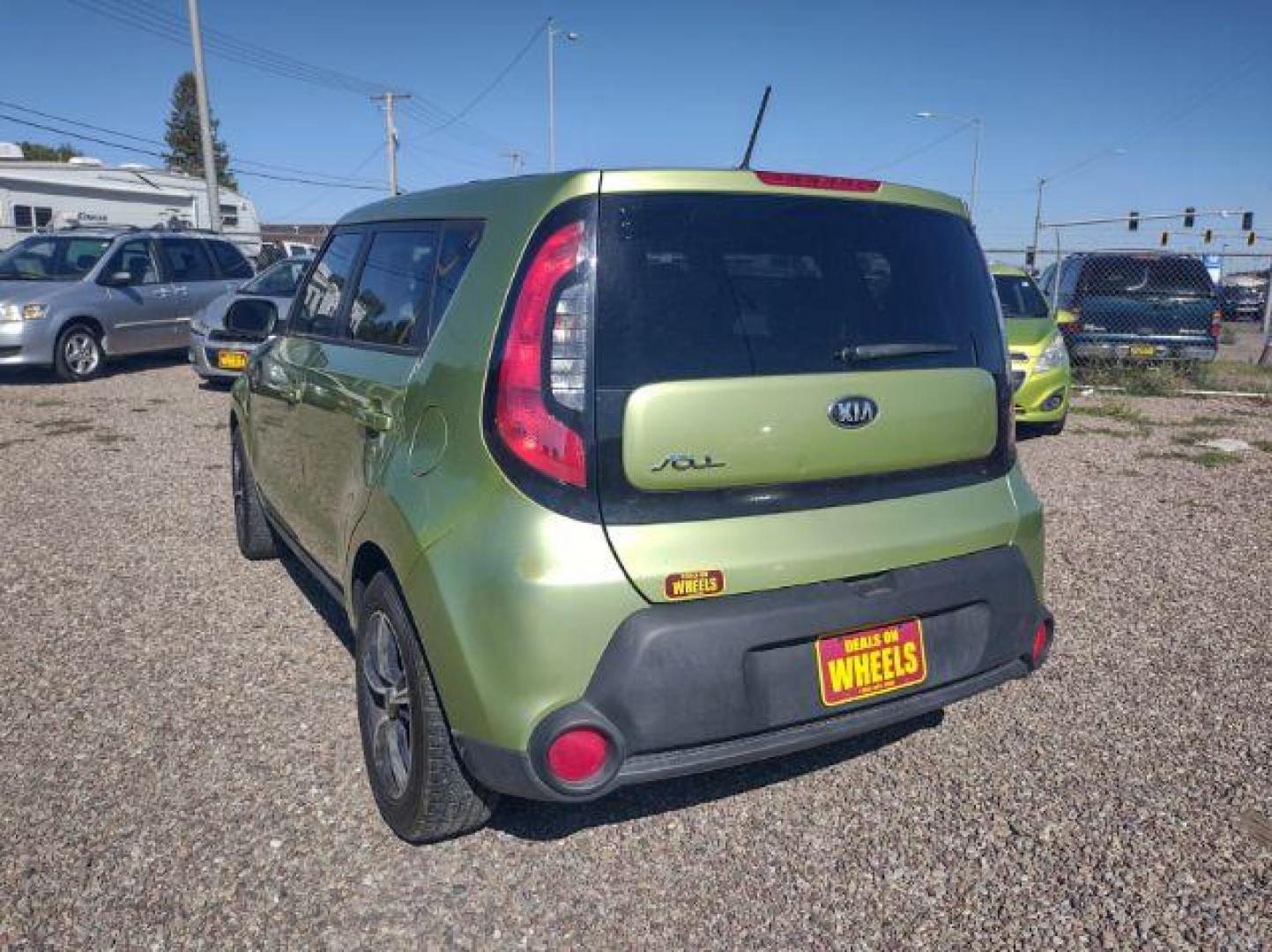 2014 Kia Soul Base (KNDJN2A23E7) with an 1.6L L4 DOHC 16V engine, located at 4801 10th Ave S,, Great Falls, MT, 59405, 0.000000, 0.000000 - Photo#2