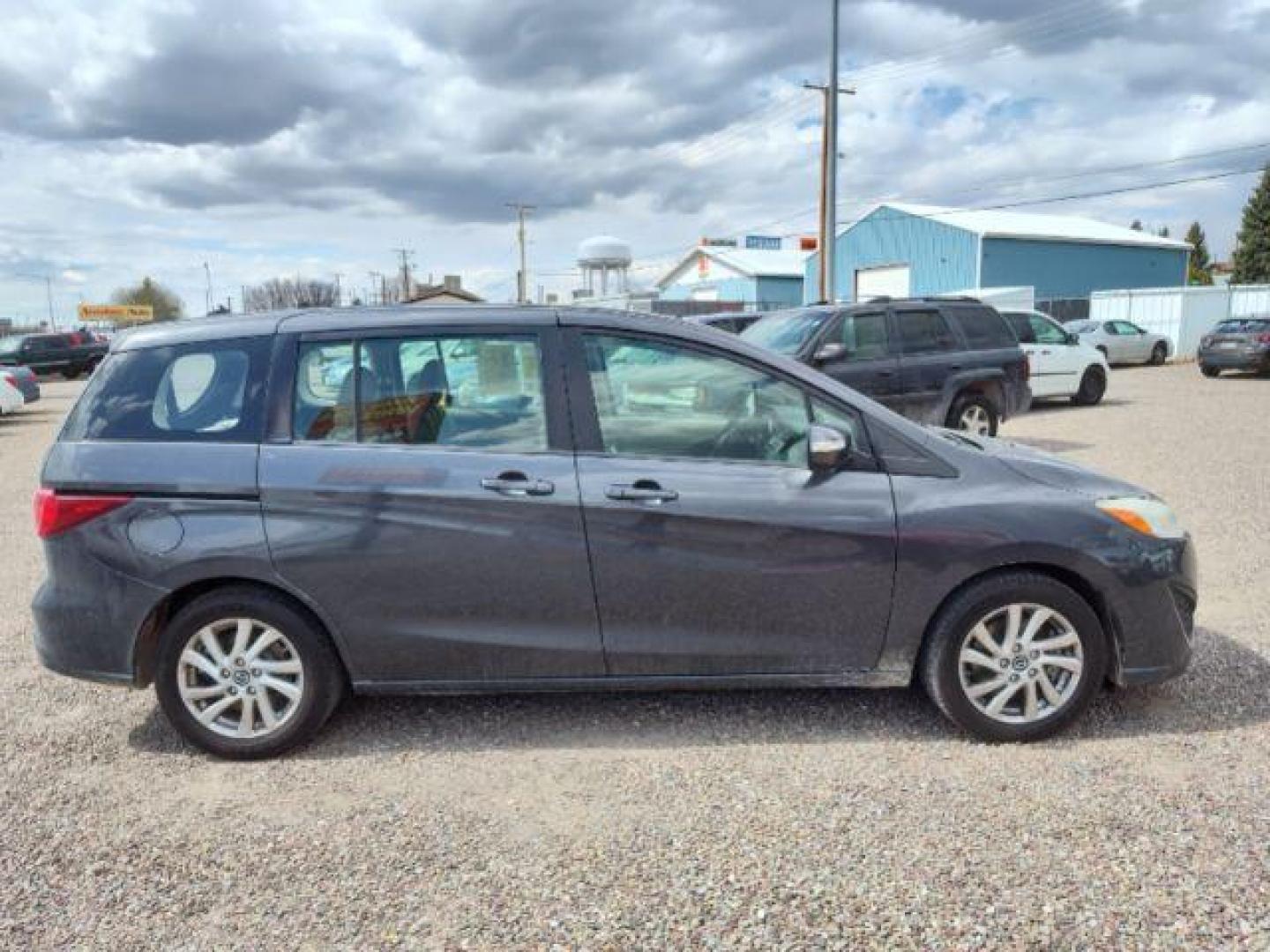 2014 Mazda MAZDA5 Sport AT (JM1CW2BL5E0) with an 2.5L L4 DOHC 16V engine, 5-Speed Automatic transmission, located at 4801 10th Ave S,, Great Falls, MT, 59405, 0.000000, 0.000000 - Photo#5