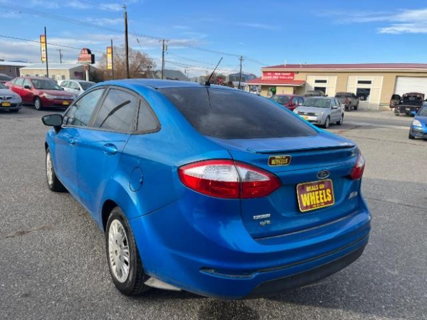 2015 Ford Fiesta SE Sedan (3FADP4BE9FM) with an 1.0L L3 engine, located at 1821 N Montana Ave., Helena, MT, 59601, (406) 422-1031, 0.000000, 0.000000 - Photo#2