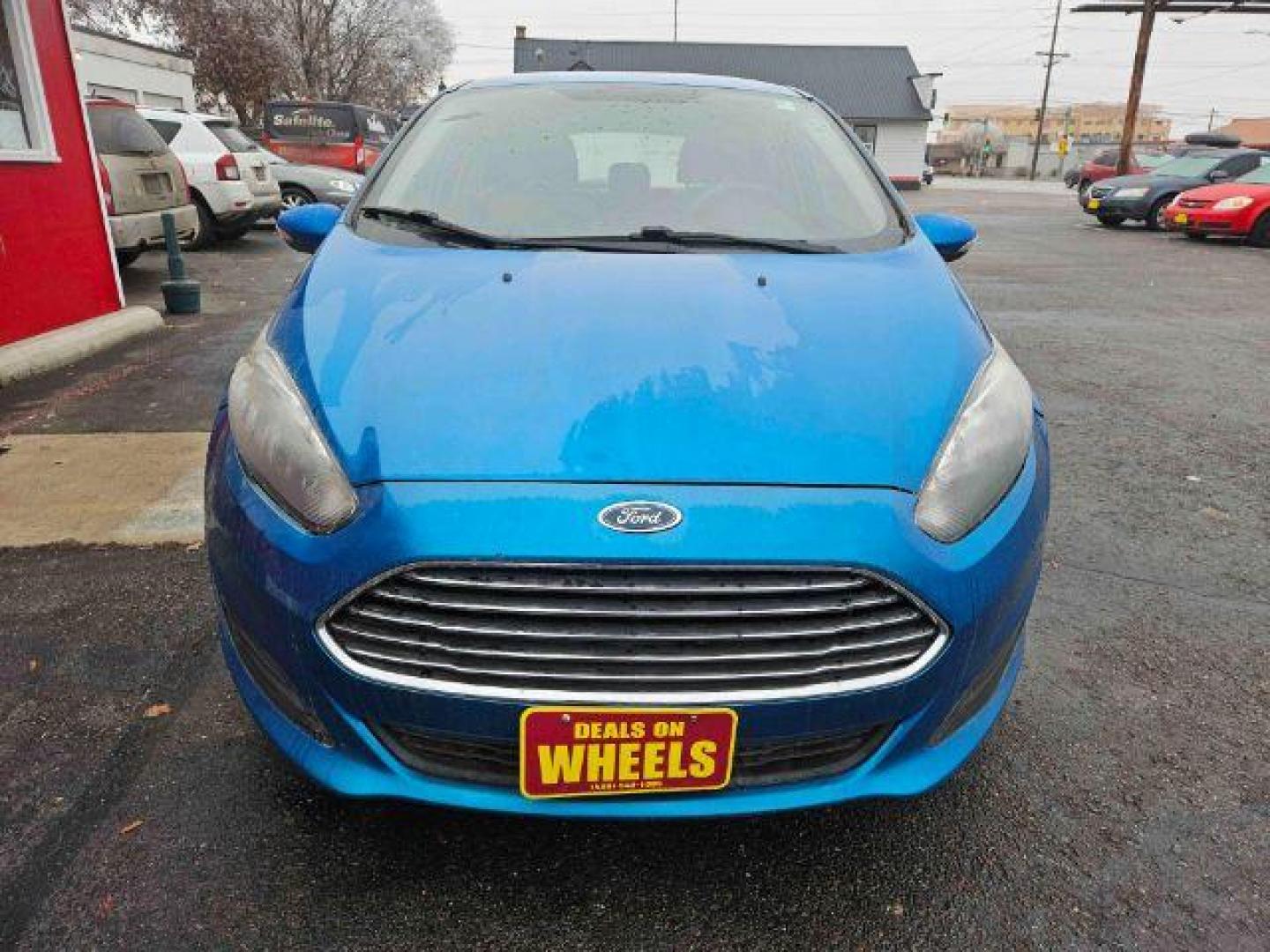 2015 Ford Fiesta SE Hatchback (3FADP4EJ6FM) with an 1.6L L4 DOHC 16V engine, located at 601 E. Idaho St., Kalispell, MT, 59901, 0.000000, 0.000000 - Photo#7