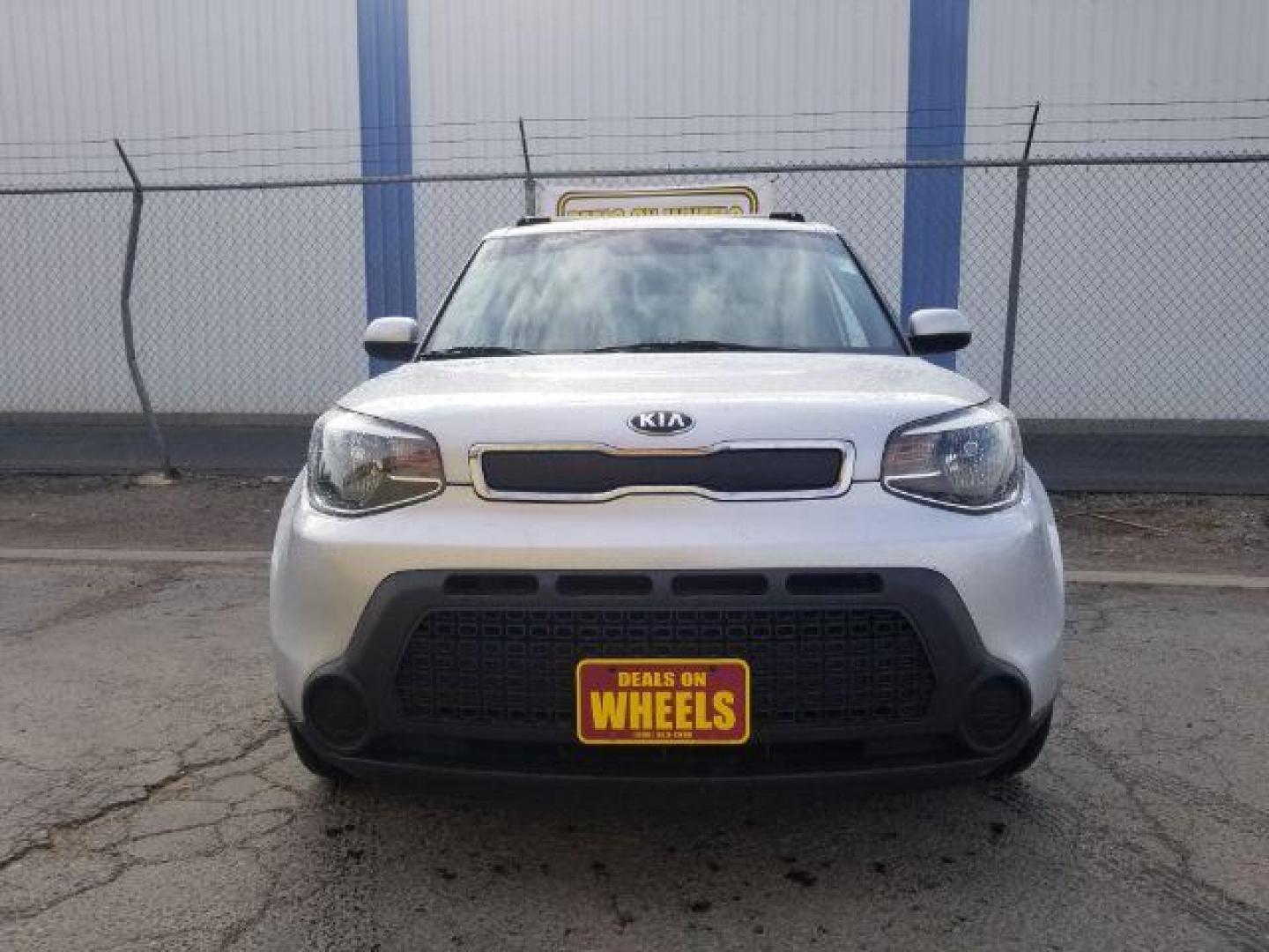 2015 Kia Soul Base (KNDJN2A28F7) with an 1.6L L4 DOHC 16V engine, located at 4801 10th Ave S,, Great Falls, MT, 59405, 0.000000, 0.000000 - Photo#1