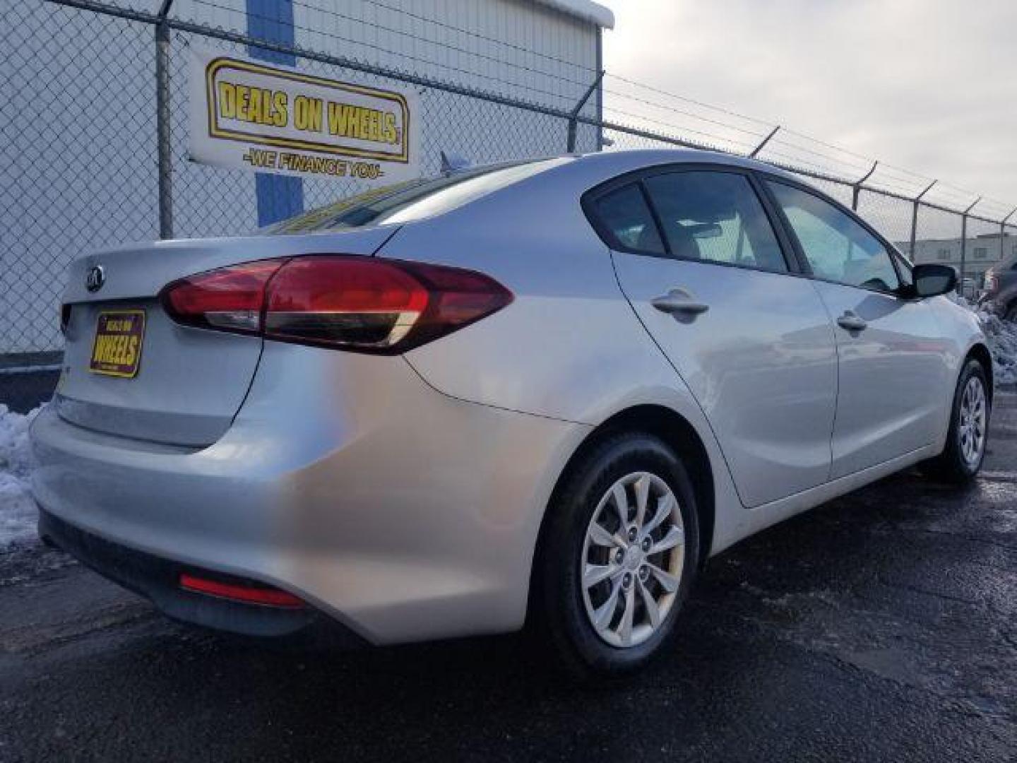 2017 Kia Forte LX 6M (3KPFK4A76HE) with an 2.0L L4 DOHC 16V engine, 6-Speed Manual transmission, located at 601 E. Idaho St., Kalispell, MT, 59901, 0.000000, 0.000000 - Photo#4