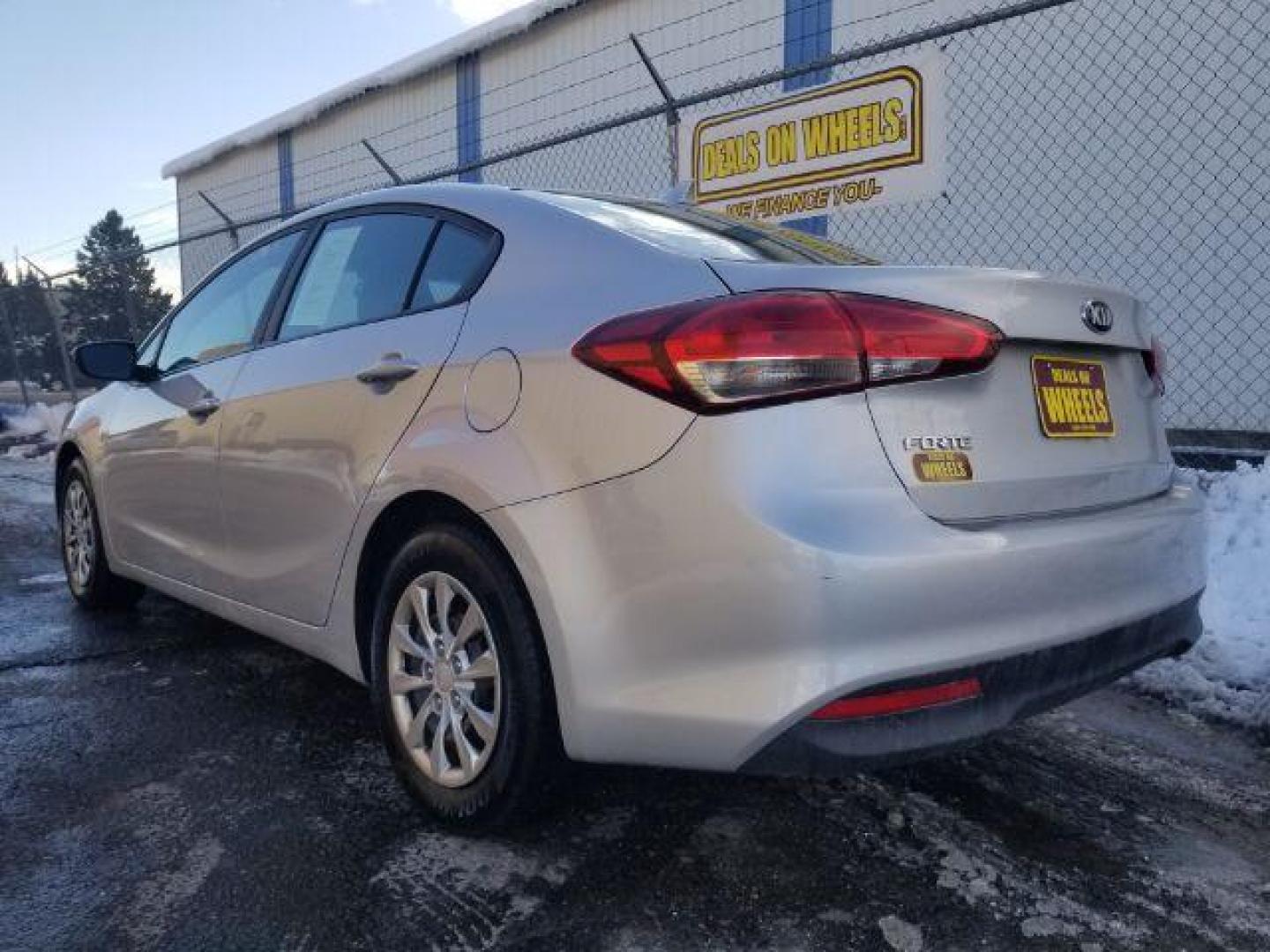 2017 Kia Forte LX 6M (3KPFK4A76HE) with an 2.0L L4 DOHC 16V engine, 6-Speed Manual transmission, located at 601 E. Idaho St., Kalispell, MT, 59901, 0.000000, 0.000000 - Photo#5