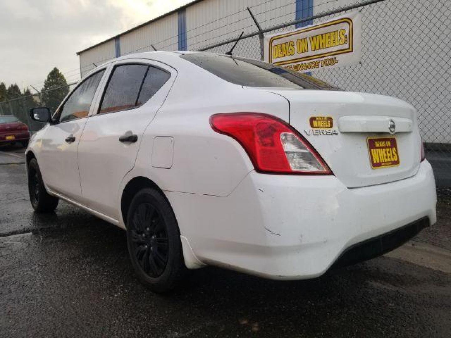 2018 Nissan Versa 1.6 S 5M (3N1CN7AP4JL) with an 1.6L L4 DOHC 16V engine, 5-Speed Manual transmission, located at 601 E. Idaho St., Kalispell, MT, 59901, 0.000000, 0.000000 - Photo#5